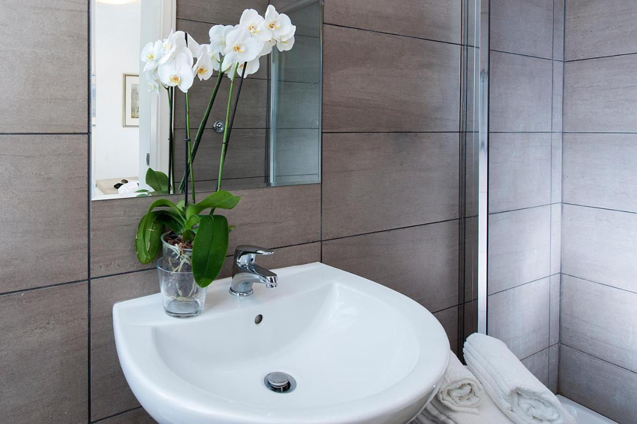 Corso Vittorio Apartments Рим Экстерьер фото